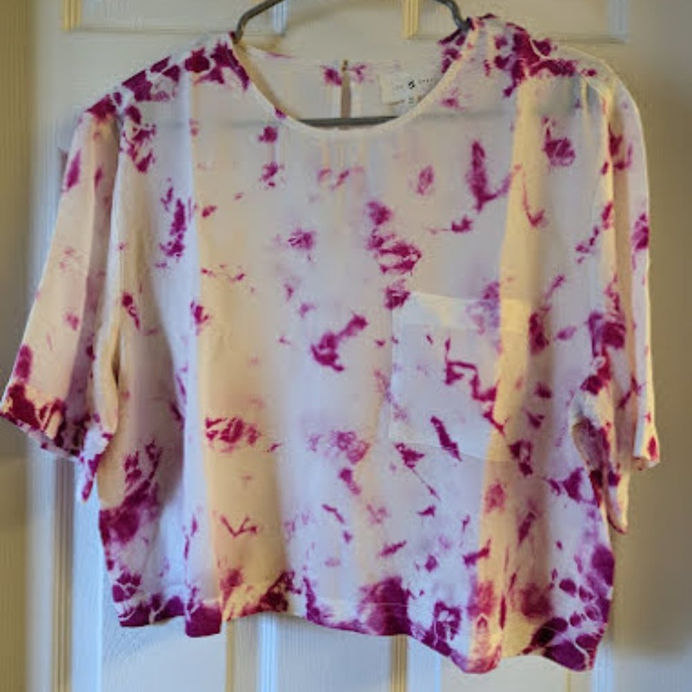 White and Magenta Silk Crop Top - M